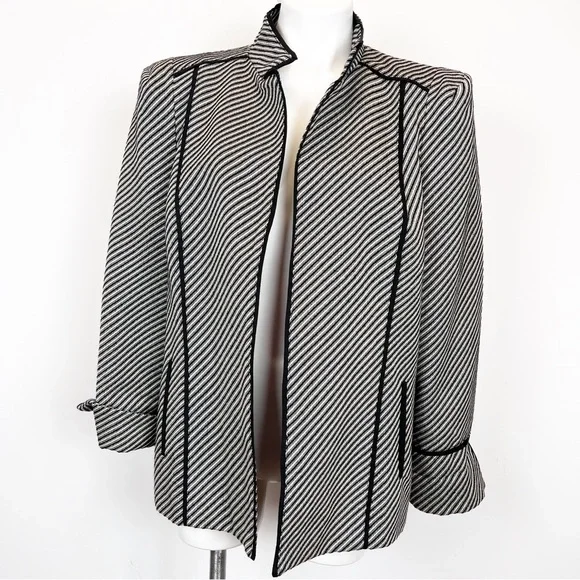 Chico’s Womens Diagonal Jacquard Striped Lise Jacket - Picture 4 of 9